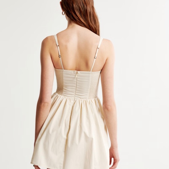 Abercrombie Drop Waist Romper PETITE SIZES NWT - Picture 4 of 8